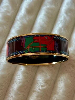 Hermes horse bangle 😍
